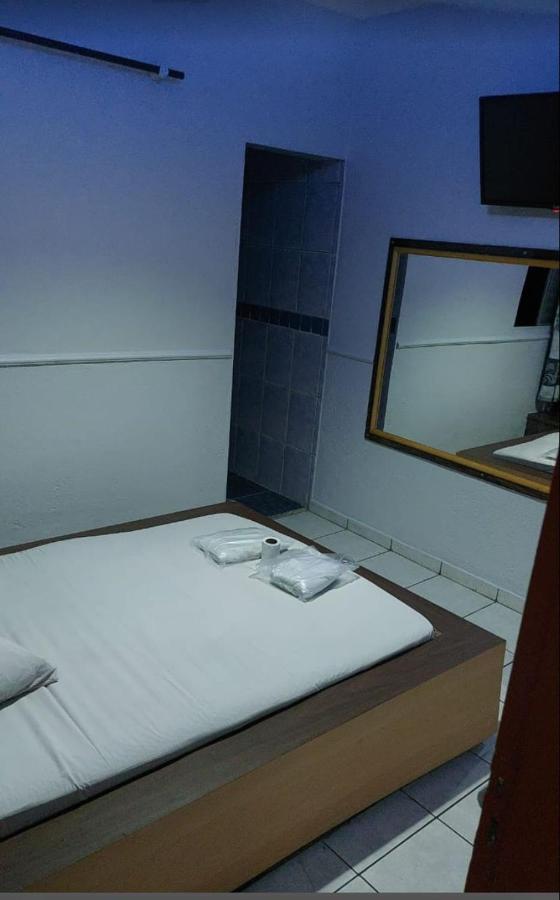 Hotel Amantes Сао Паоло Екстериор снимка